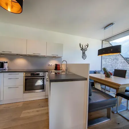 Familienwohnung Wildspitze Am Sonnenhang アパート